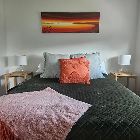 Relax On Rata, Cottage 2 Twizel Exterior foto