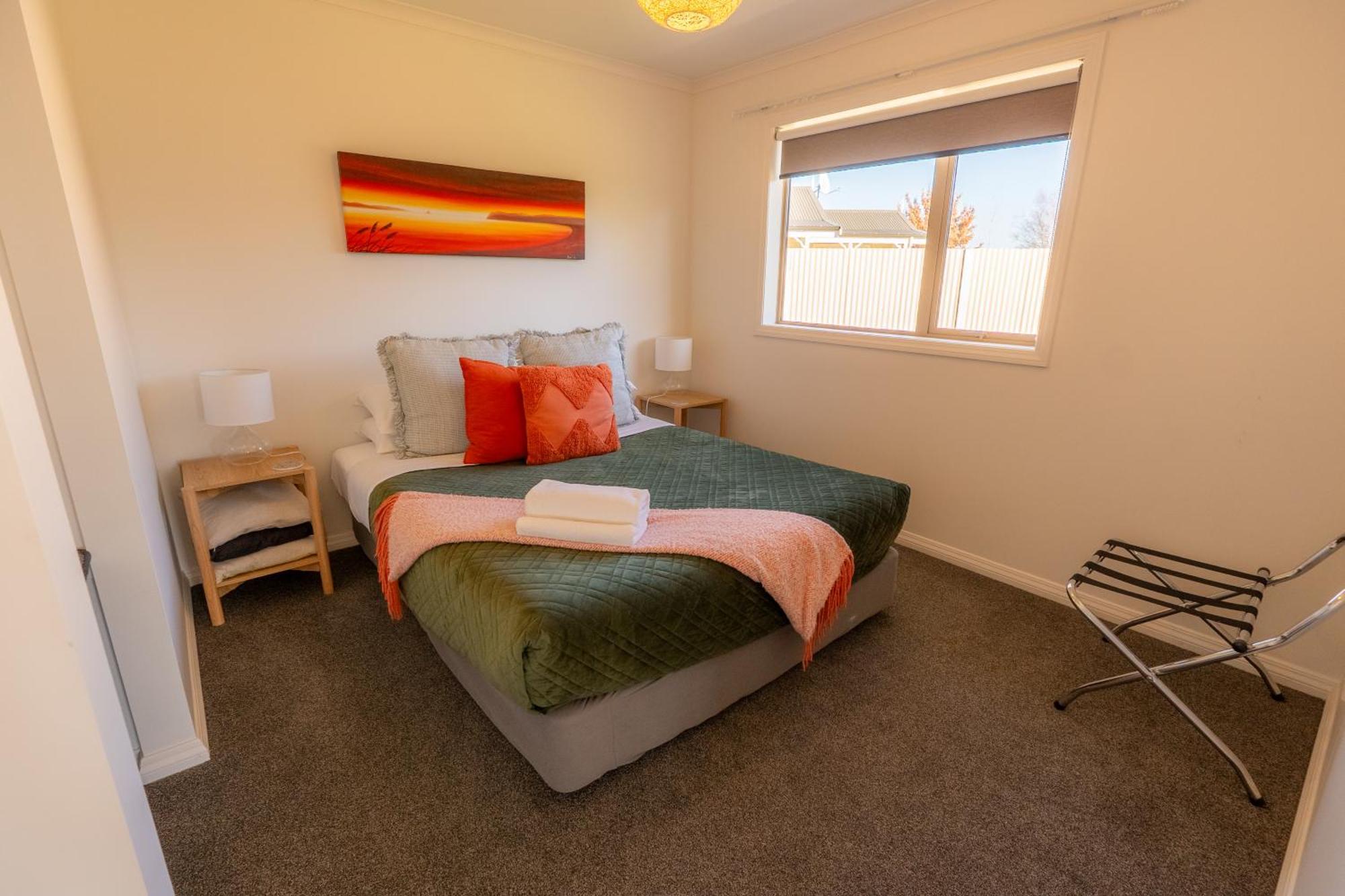 Relax On Rata, 2 * Twizel