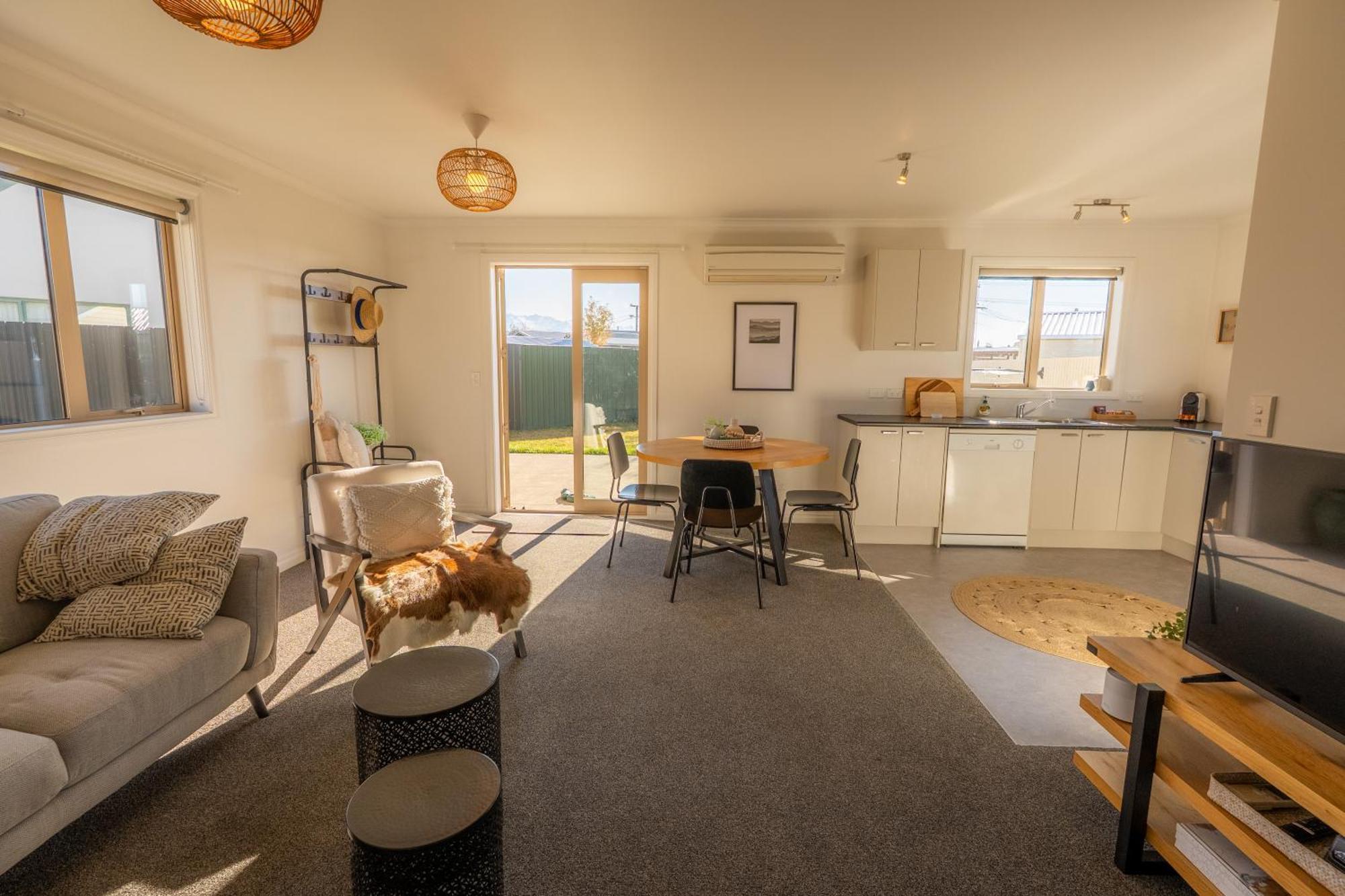 Relax On Rata, 2 Holiday home Twizel